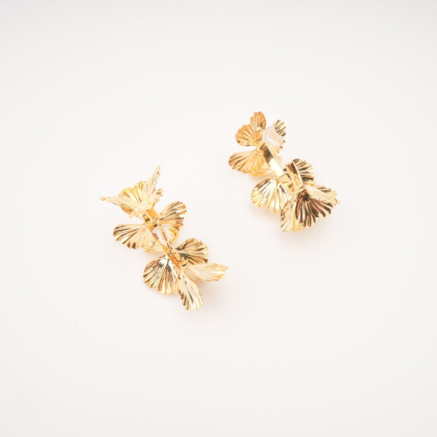 Lola faux-flower gold earrings